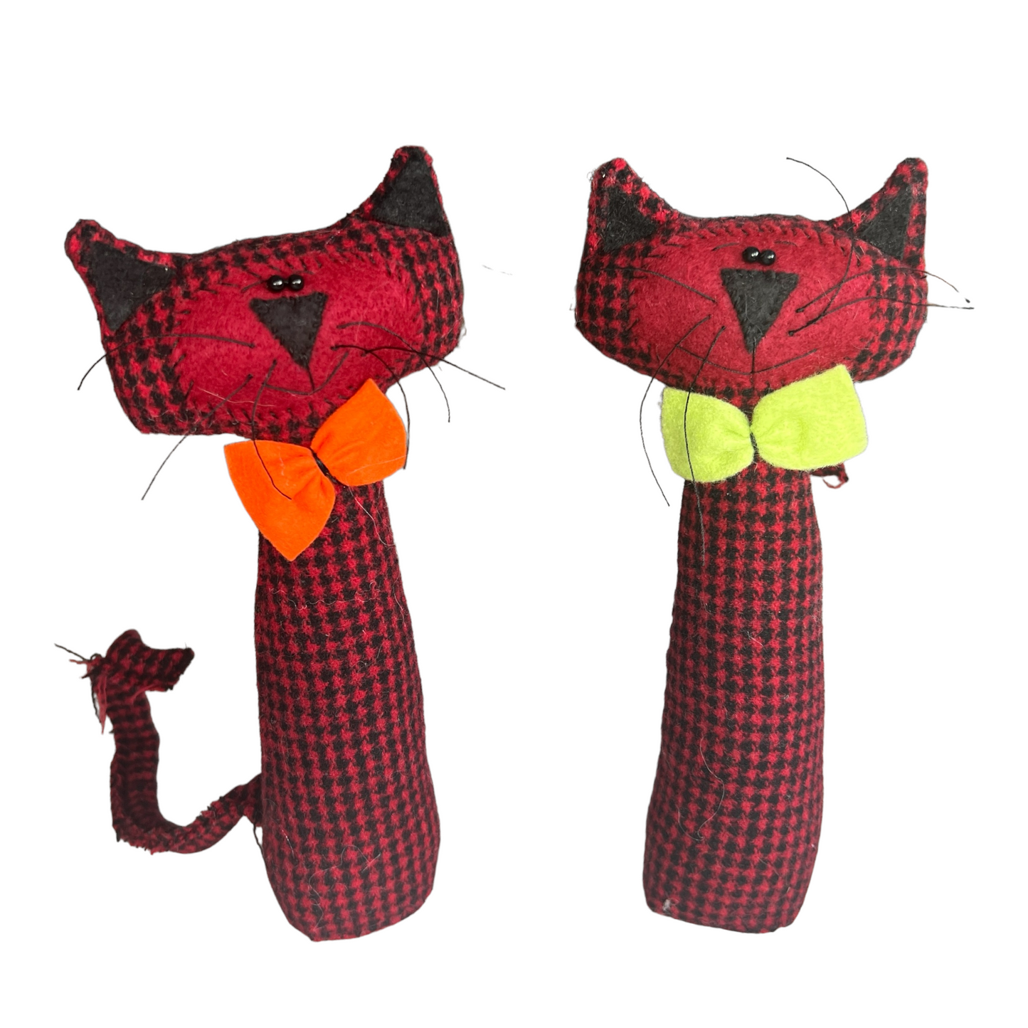 Standing Cats Splash Quilting Red Tartan