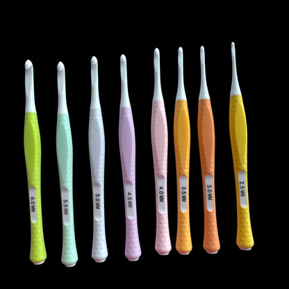 Crochet Hooks — Soft Grip