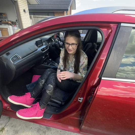 Car Assist Handle & Emergency Tool