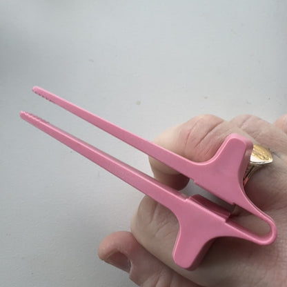 Finger Chopsticks