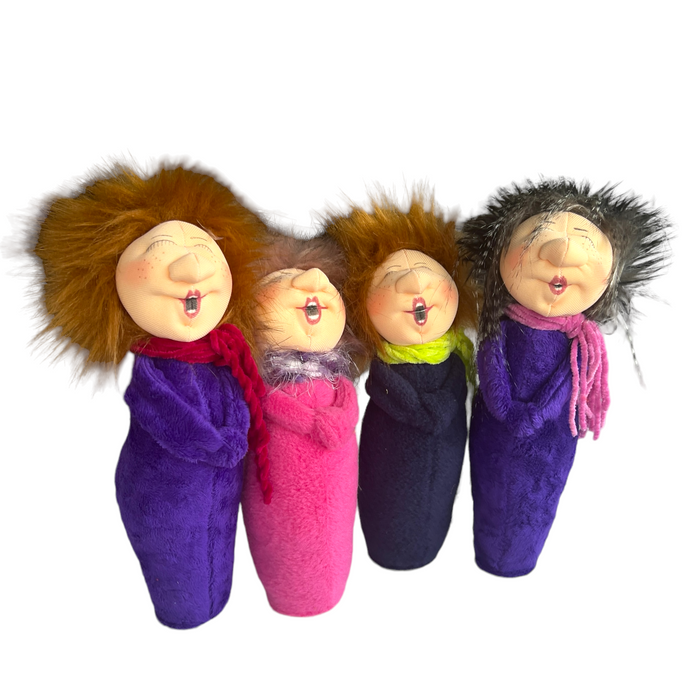 Choir Singers, Large Doll